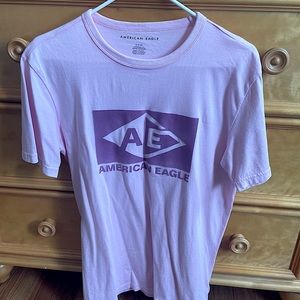 American Eagle T shirt